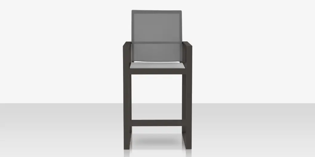 01_iconic_bar_chair_highback_front.webp