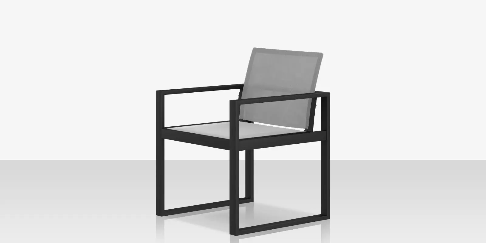 03_iconic_dining_arm_chair_angle_02.webp