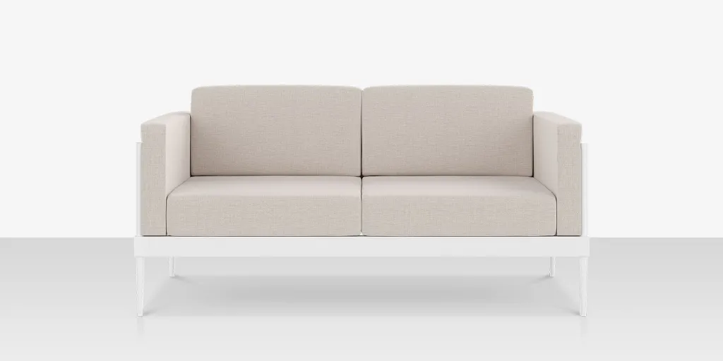 oliver_loveseat_front.webp