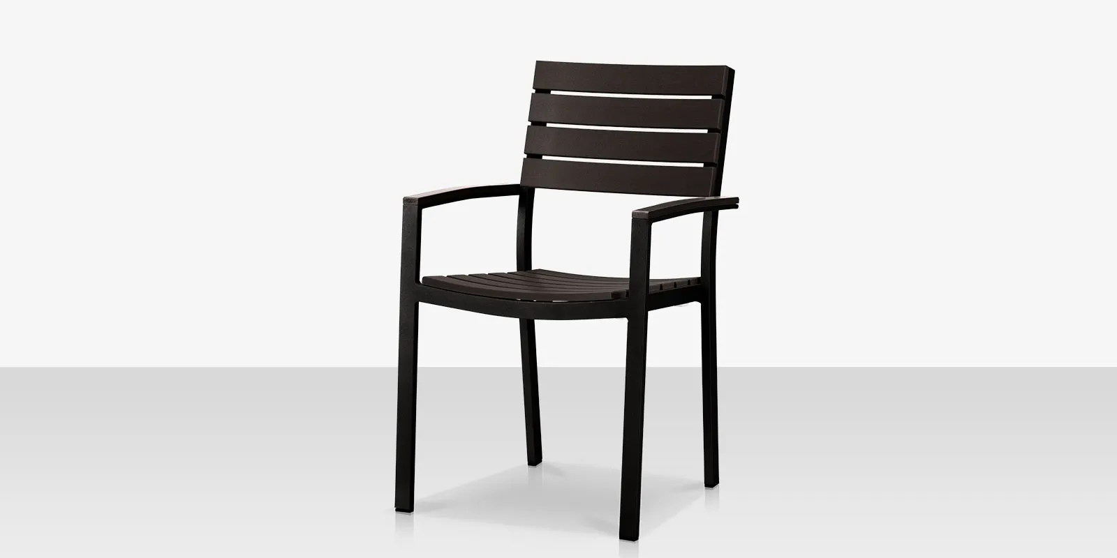 vienna_dining_armchair_black_black_angle.webp