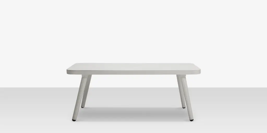 aria_coffee_table_white_front.webp