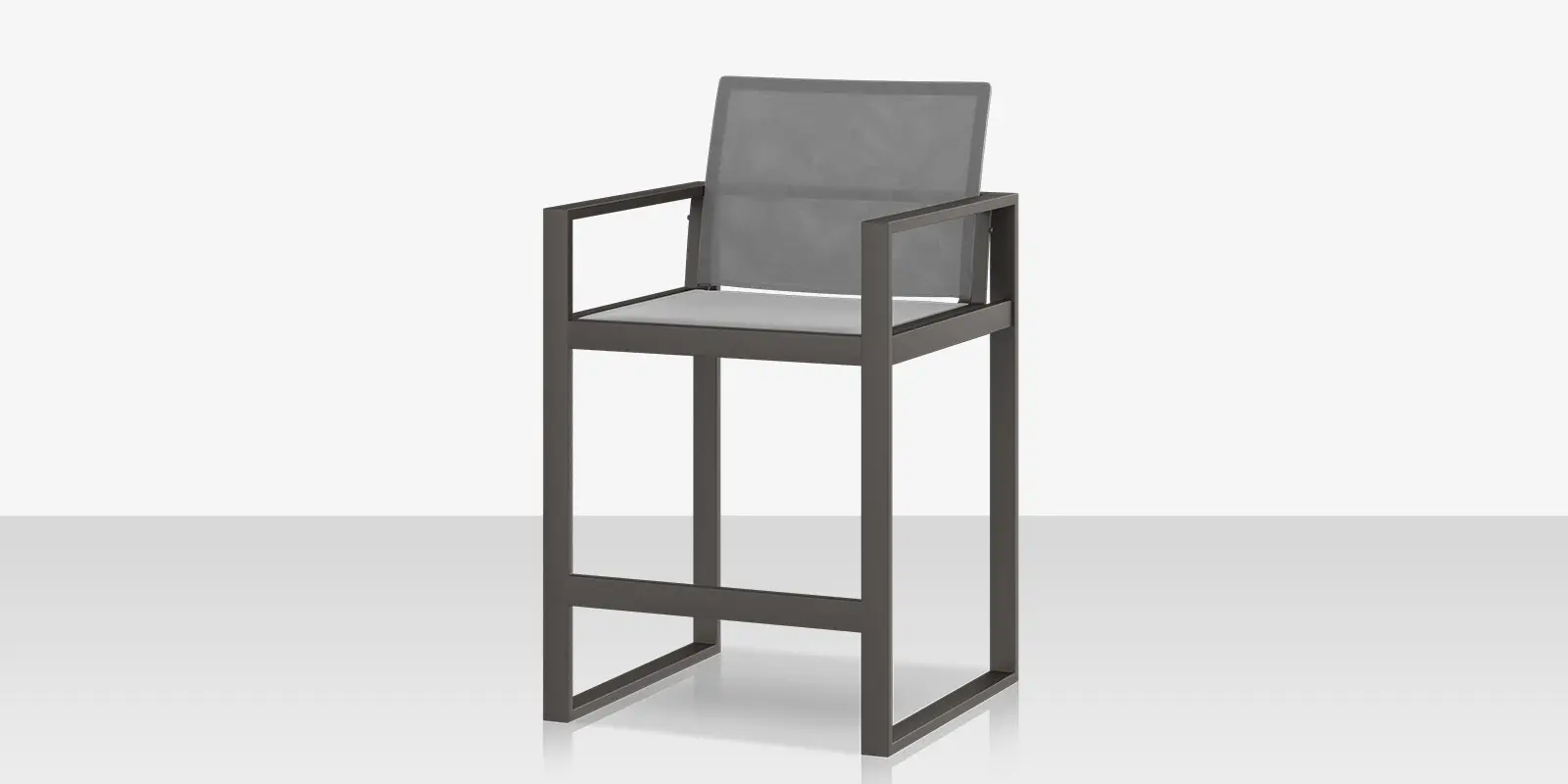 Iconic Bar Arm Chair - XL